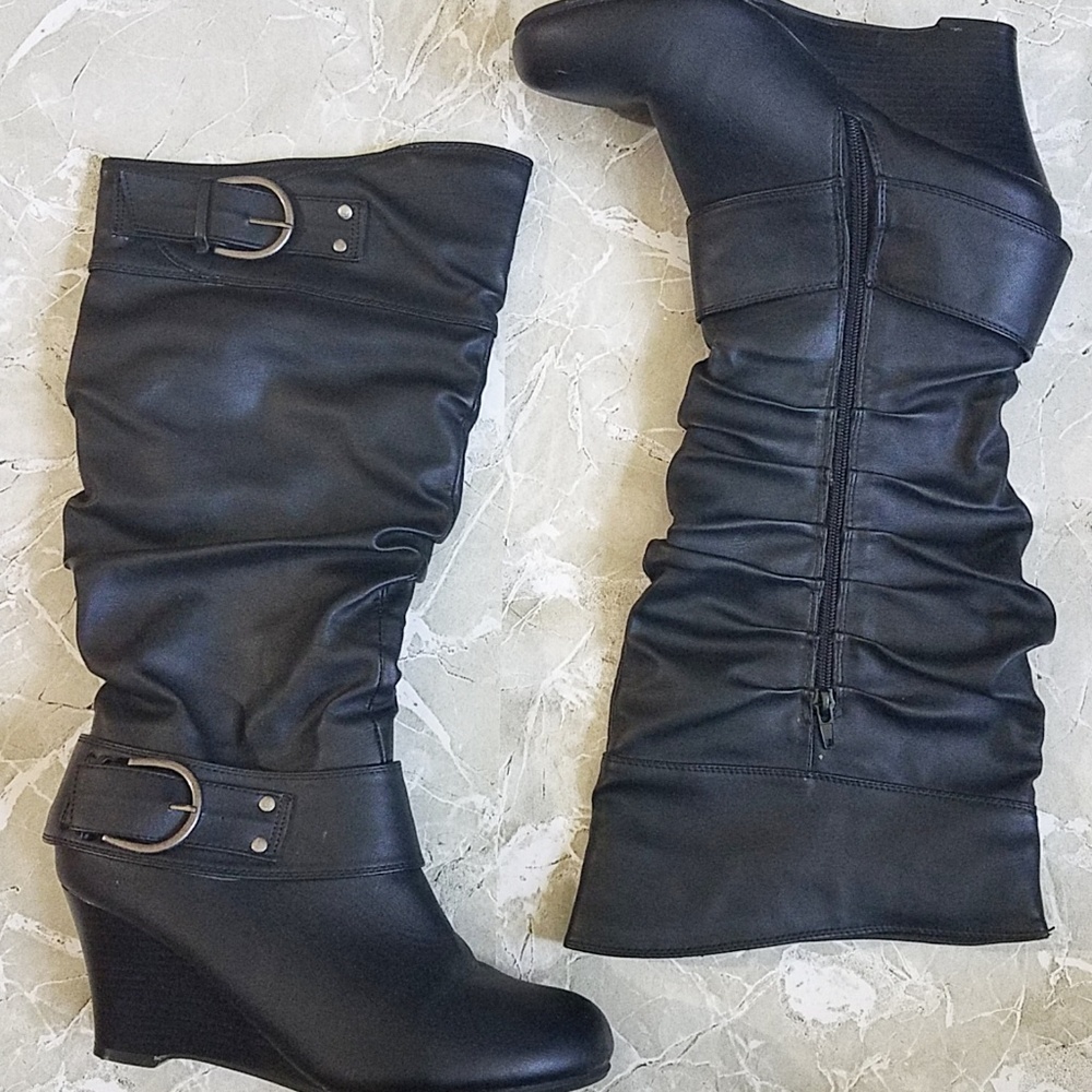 Bongo Womens Erica Tall Slouchy Boots